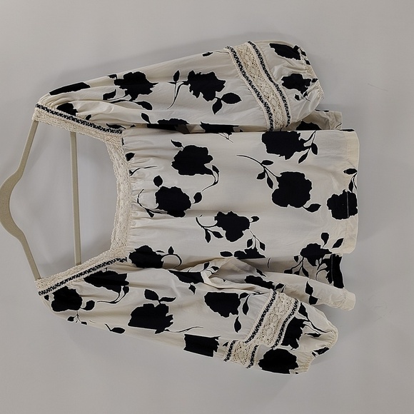 Maurices Square Neck Blouse Black Floral On Cream Size XL Peasant Style Top - Picture 6 of 8